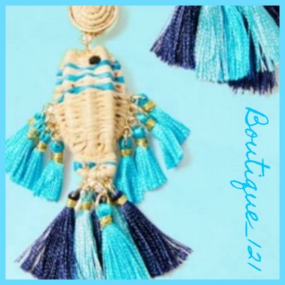 Lilly Pulitzer Earrings! - Picture 3 of 5